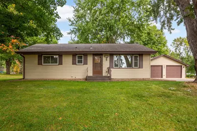 709 9th Street NW, Buffalo, MN 55313 - Photo 1