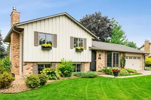 6904 Innsdale Ave S, Cottage Grove, MN 55016 - Photo 1