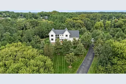 394 Deer Valley Drive, Troy Township, WI 54016 - Photo 75