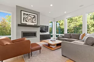 394 Deer Valley Dr, Troy Township, WI 54016 - Photo 25