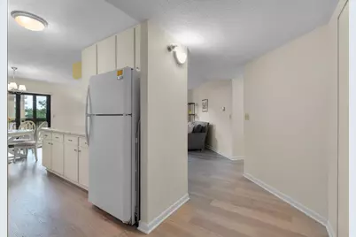 6615 Lake Shore Drive S #517, Richfield, MN 55423 - Photo 3