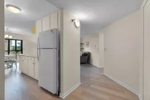 6615 Lake Shore Dr S, Richfield, MN 55423 - Photo 3