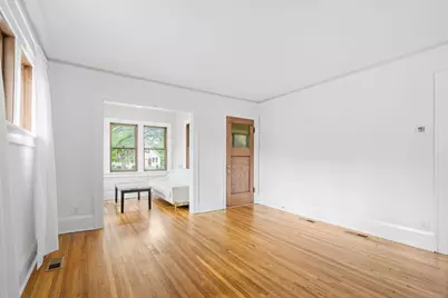 388 Snelling Avenue S, Saint Paul, MN 55105 - Photo 9