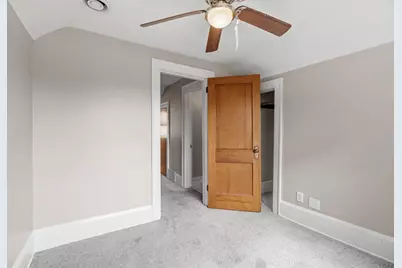 388 Snelling Avenue S, Saint Paul, MN 55105 - Photo 23