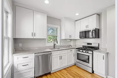 388 Snelling Avenue S, Saint Paul, MN 55105 - Photo 15