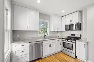 388 Snelling Ave S, Saint Paul, MN 55105 - Photo 15