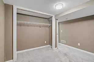 388 Snelling Ave S, Saint Paul, MN 55105 - Photo 27