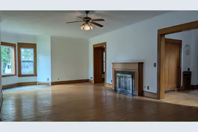 209 Oak Avenue SW, Montgomery, MN 56069 - Photo 9