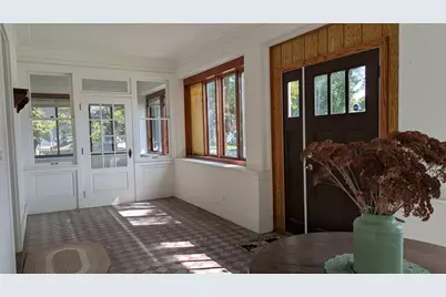 209 Oak Avenue SW, Montgomery, MN 56069 - Photo 7