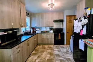 418 E Hamilton Ave, Baudette, MN 56623 - Photo 7