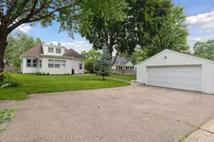 324 8th Ave N, Hopkins, MN 55343 - Photo 7