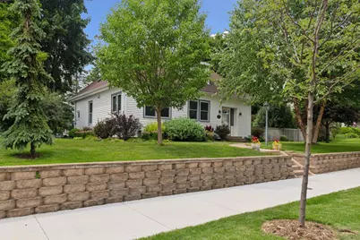 324 8th Avenue N, Hopkins, MN 55343 - Photo 1