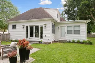 324 8th Ave N, Hopkins, MN 55343 - Photo 9