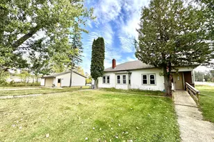 4 3rd Ave NE, Remer, MN 56672 - Photo 1