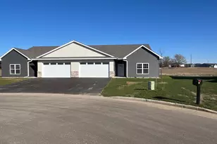 1202 Poppy Ct, New Richmond, WI 54017 - Photo 19