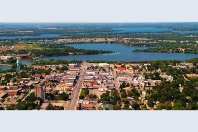 381 Old Glory Drive NE, Alexandria, MN 56308 - Photo 5