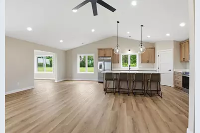 383 Old Glory Drive NE, Alexandria, MN 56308 - Photo 3