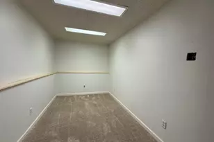 902 Oakmont Dr, Thief River Falls, MN 56701 - Photo 45