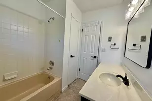 902 Oakmont Dr, Thief River Falls, MN 56701 - Photo 25