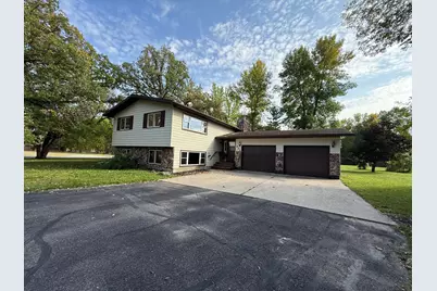 902 Oakmont Drive, Thief River Falls, MN 56701 - Photo 1