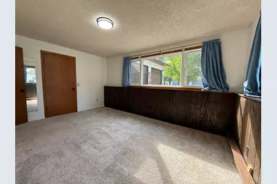 902 Oakmont Drive, Thief River Falls, MN 56701 - Photo 43