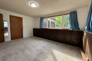 902 Oakmont Dr, Thief River Falls, MN 56701 - Photo 43