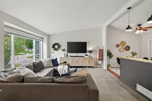 2181 Helena Rd N, Oakdale, MN 55128 - Photo 3