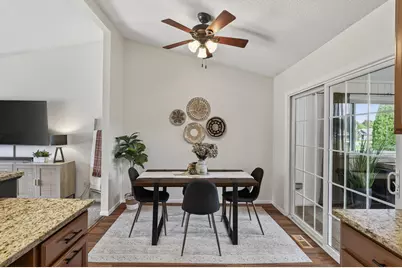 2181 Helena Road N, Oakdale, MN 55128 - Photo 9