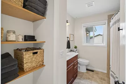 2181 Helena Road N, Oakdale, MN 55128 - Photo 17