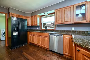 720 S Badger St, Caledonia, MN 55921 - Photo 7