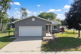 2708 Northern Valley Dr NE, Rochester, MN 55906 - Photo 1