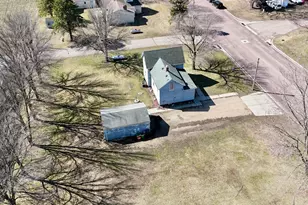 2716 Canterbury Dr, Bigelow, MN 56117 - Photo 27