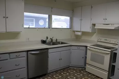 814 4th Street N, Wahpeton,  58075 - Photo 11