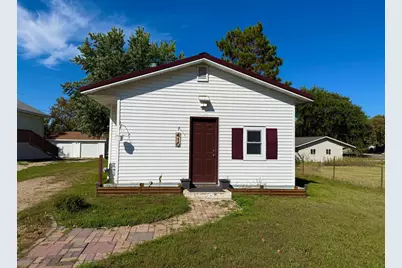 410 Central Street W, Detroit Lakes, MN 56501 - Photo 1