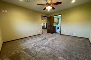 101 Brittany Way SE, Grand Meadow, MN 55936 - Photo 17