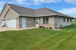 101 Brittany Way SE, Grand Meadow, MN 55936 - Photo 1