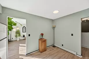 2001 Woods Ln, Burnsville, MN 55337 - Photo 9