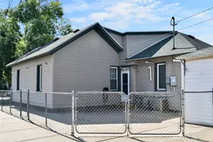 378 E King St, Winona, MN 55987 - Photo 17