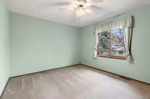 1005 4th Ave NE, Little Falls, MN 56345 - Photo 17