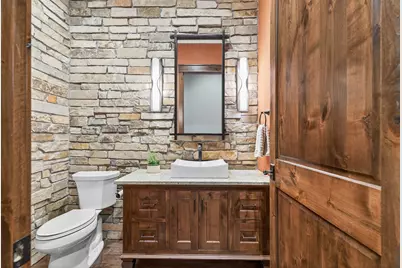 9745 Whistling Valley Road, Lake Elmo, MN 55042 - Photo 11