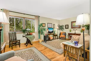 4994 Grenwich Trail N, Oakdale, MN 55128 - Photo 1