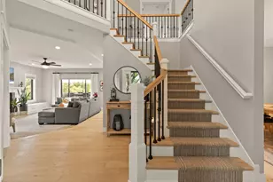 2624 Lakeview Dr, Shakopee, MN 55379 - Photo 1