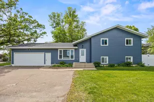 703 7th St N, Montrose, MN 55363 - Photo 1