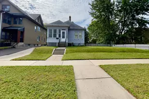 1616 Hewitt Ave, Saint Paul, MN 55104 - Photo 1