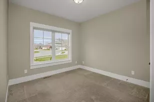 1031 Homestead Dr, Jordan, MN 55352 - Photo 23