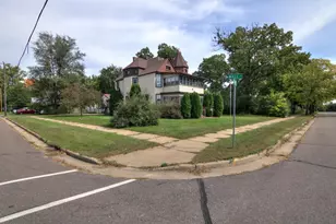 324 Coleman St, Chippewa Falls, WI 54729 - Photo 39