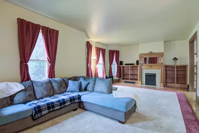 324 Coleman Street, Chippewa Falls, WI 54729 - Photo 3