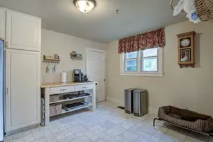 324 Coleman St, Chippewa Falls, WI 54729 - Photo 9