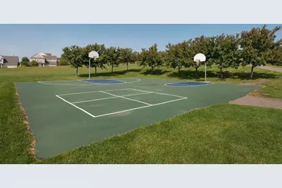 14230 44th Place N #2, Plymouth, MN 55446 - Photo 33