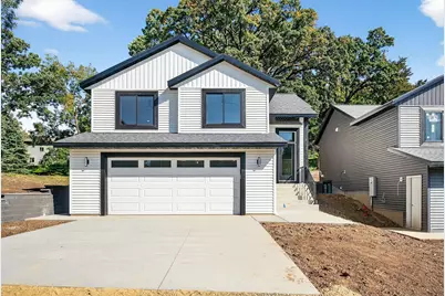 221 20th Street SW, Rochester, MN 55902 - Photo 1